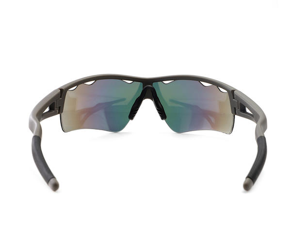 China OEM/ODM Fabricante Antideslumbrante UV400 Lentes intercambiables Deporte Gafas protectoras Gafas de sol